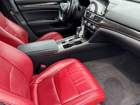 Used 2020 Honda Accord Sport image 23