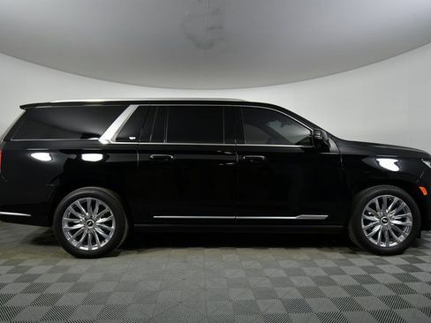 Used 2024 Cadillac Escalade ESV Premium Luxury w/ Performance Package image 6