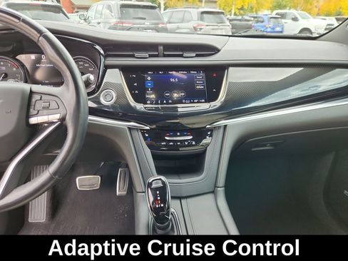 Used 2022 Cadillac XT6 Sport w/ Technology Package image 19