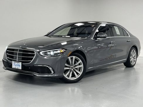 Used 2022 Mercedes-Benz S 500 4MATIC image 1