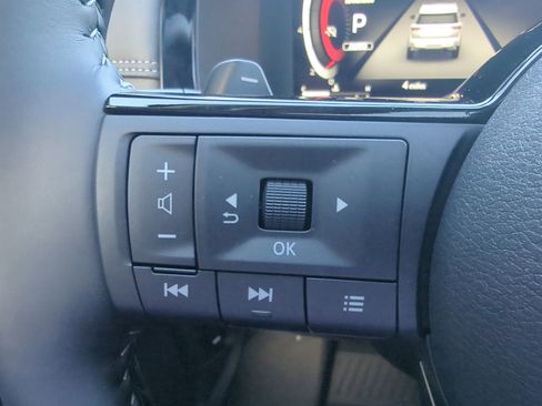 New 2025 Nissan Pathfinder Platinum w/ Cargo Package image 24