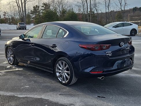 Used 2021 MAZDA MAZDA3 s image 22