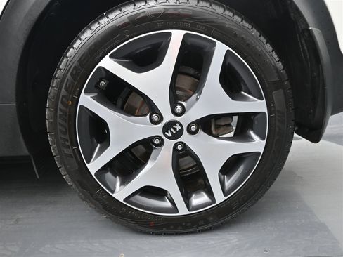 Used 2018 Kia Sportage SX image 20