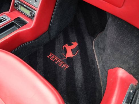 Used 1989 Ferrari Mondial T Cabriolet RWD image 26