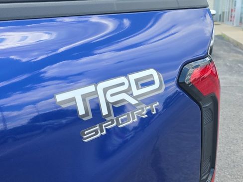 Used 2024 Toyota Tacoma TRD Sport w/ TRD Sport Upgrade Package AWD/4WD image 8