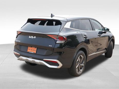Certified 2023 Kia Sportage LX AWD/4WD image 5
