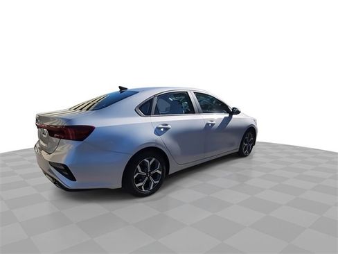 Used 2019 Kia Forte LXS image 8