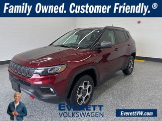Used 2022 Jeep Compass Trailhawk w/ Trailhawk Convenience Group image 1
