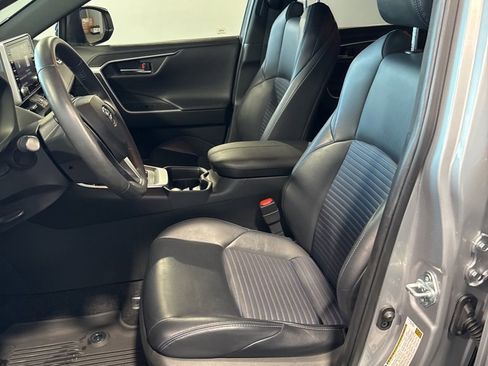 Used 2021 Toyota RAV4 XSE image 37