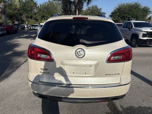 Used 2014 Buick Enclave Premium w/ LPO, Cargo Convenience Pkg FWD image 6