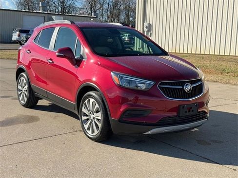 Used 2019 Buick Encore Preferred image 1