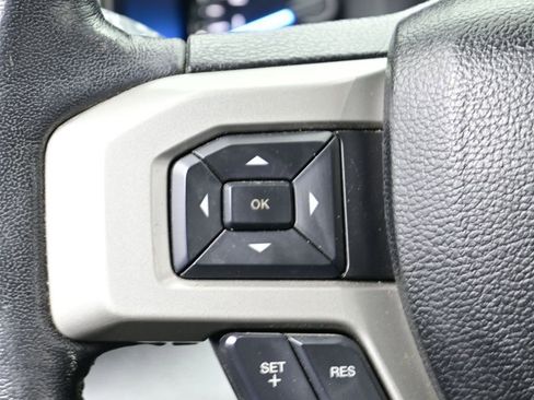 Used 2018 Ford F150 Lariat w/ Equipment Group 502A Luxury image 4