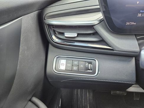 Used 2025 Buick Enclave Preferred image 31