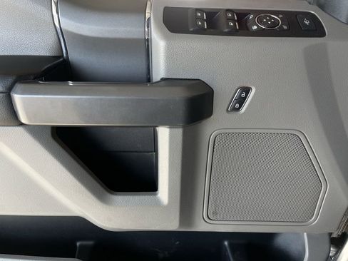 Used 2020 Ford F250 XLT w/ XLT Premium Package image 21