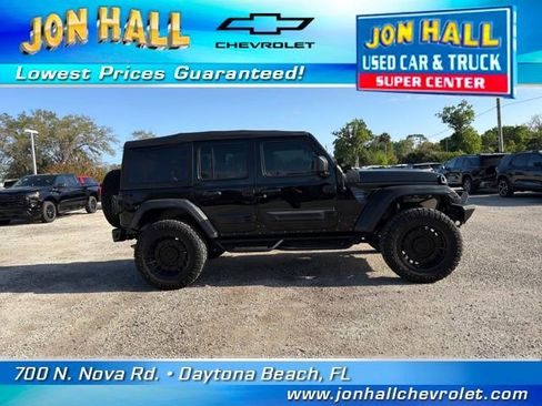 Used 2022 Jeep Wrangler Unlimited Sport image 14