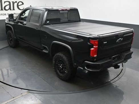 New 2026 Chevrolet Silverado 2500 ZR2 w/ LPO, Dark Essentials Package AWD/4WD image 19