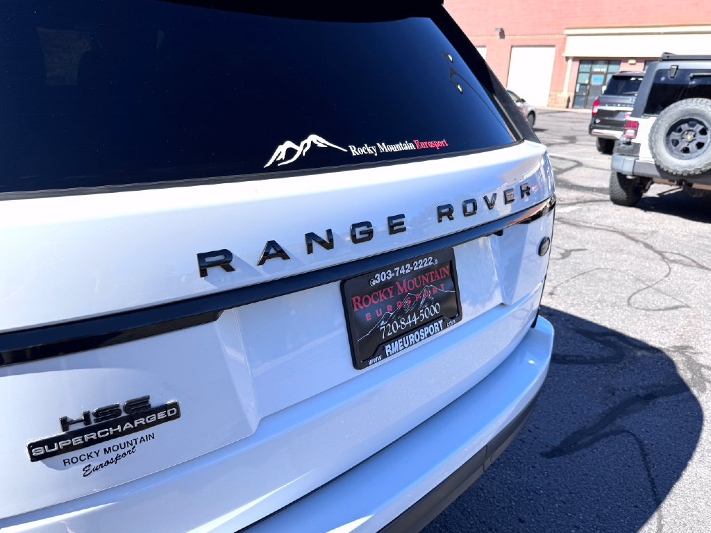 Used 2016 Land Rover Range Rover HSE AWD/4WD image 9