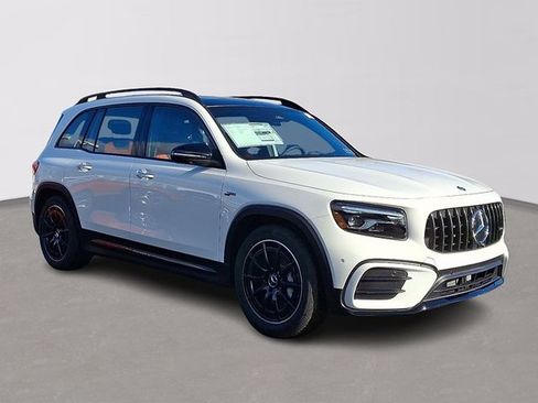Used 2026 Mercedes-Benz GLB 35 AMG 4MATIC image 3