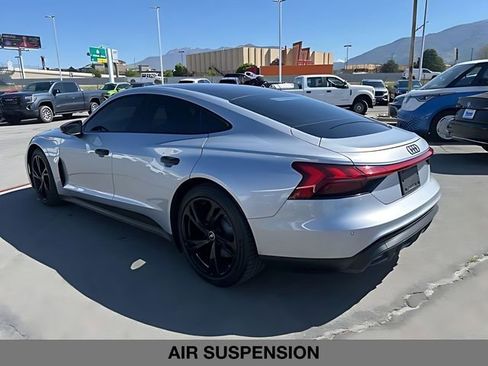 Used 2022 Audi e-tron GT Premium Plus AWD/4WD image 5