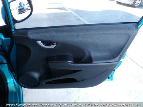 Used 2012 Honda Fit image 28