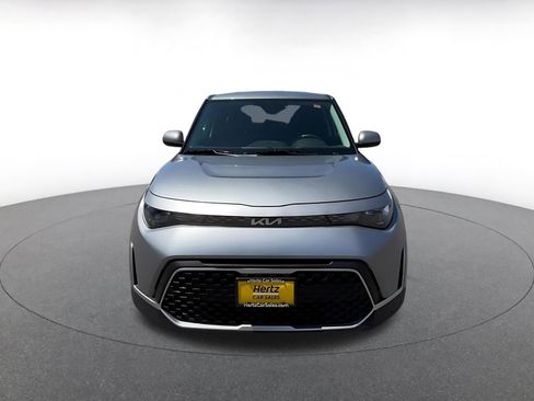 Used 2025 Kia Soul LX w/ LX Technology Package FWD image 4