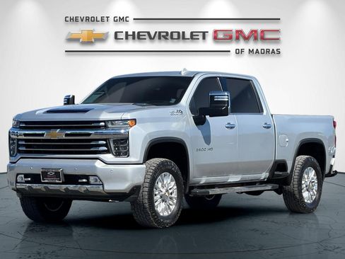 Used 2021 Chevrolet Silverado 3500 High Country w/ Z71 Off-Road Package AWD/4WD image 7
