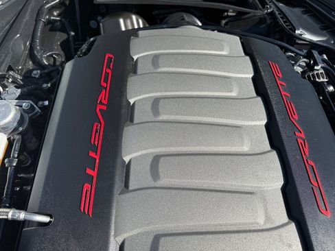 Used 2019 Chevrolet Corvette Stingray Coupe RWD image 26