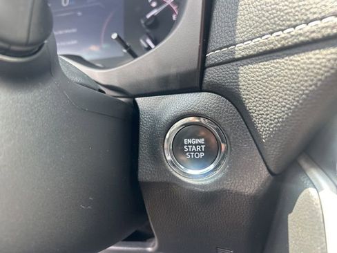 Used 2024 Toyota RAV4 XLE FWD image 29