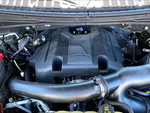 Used 2019 Ford Expedition Platinum AWD/4WD image 27