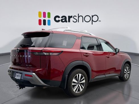 Used 2023 Nissan Pathfinder SL AWD/4WD image 5