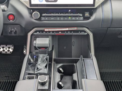 New 2026 Toyota Tundra Platinum w/ TRD Off-Road Package AWD/4WD image 19