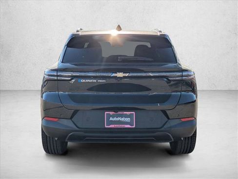 New 2026 Chevrolet Equinox EV LT AWD/4WD image 7