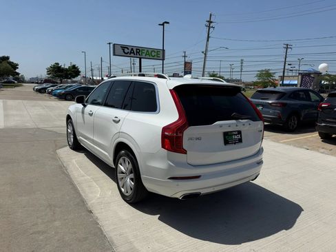 Used 2018 Volvo XC90 T6 Momentum w/ Momentum Plus Package AWD/4WD image 8