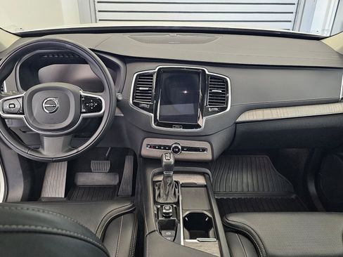 Certified 2022 Volvo XC90 T6 Inscription w/ Climate Package image 26
