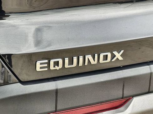 Used 2026 Chevrolet Equinox LT FWD image 31