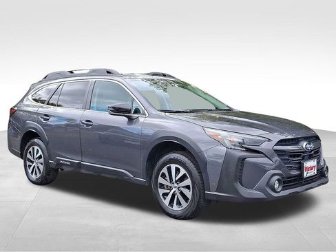 Used 2023 Subaru Outback Premium w/ Popular Package #1 image 1