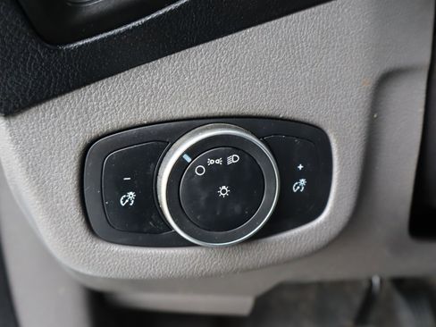 Used 2019 Ford Transit Connect XL FWD image 17