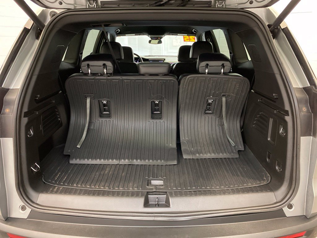 Used 2025 GMC Acadia AT4 AWD/4WD image 22