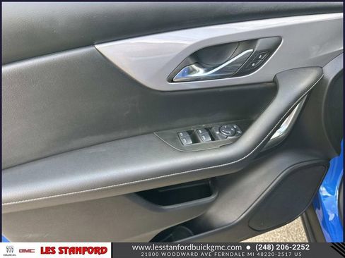 Used 2025 Chevrolet Blazer LT w/ Driver Confidence Package FWD image 16