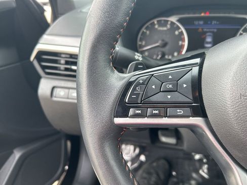 Used 2024 Nissan Altima 2.5 SR image 32