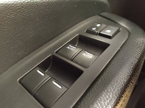 Used 2018 Honda Pilot Touring image 27