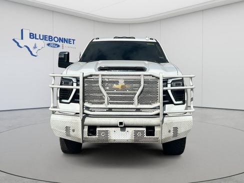 Used 2024 Chevrolet Silverado 2500 LTZ w/ LTZ Convenience Package AWD/4WD image 2