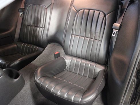 Used 2000 Chevrolet Camaro Z28 w/ SS Performance/Appearance Pkg image 37