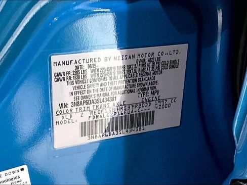 New 2025 Nissan Kicks SR image 17