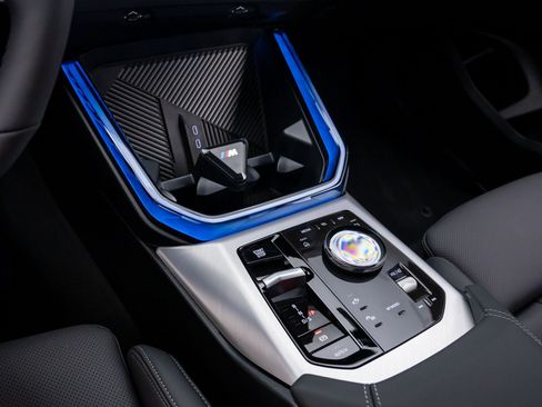 New 2026 BMW X3 xDrive30 w/ Premium Package AWD/4WD image 13