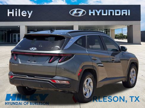 Used 2023 Hyundai Tucson SEL FWD image 4