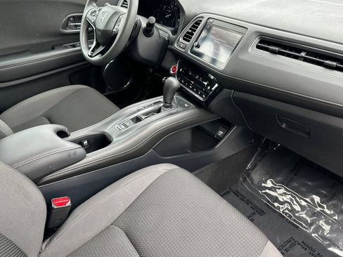 Used 2022 Honda HR-V EX image 16