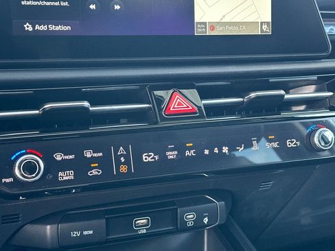 New 2026 Kia Niro Wave FWD image 21