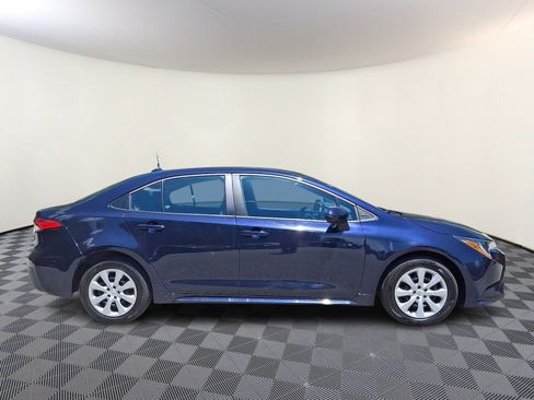 Certified 2024 Toyota Corolla LE FWD image 5