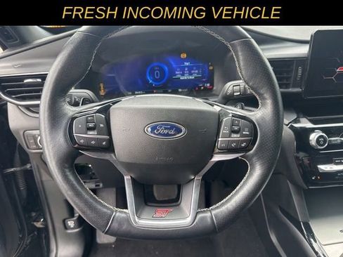 Used 2023 Ford Explorer ST image 15